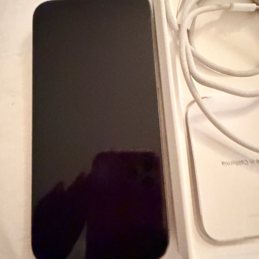 iPhone 15 Pro Max 256gb natural titanium